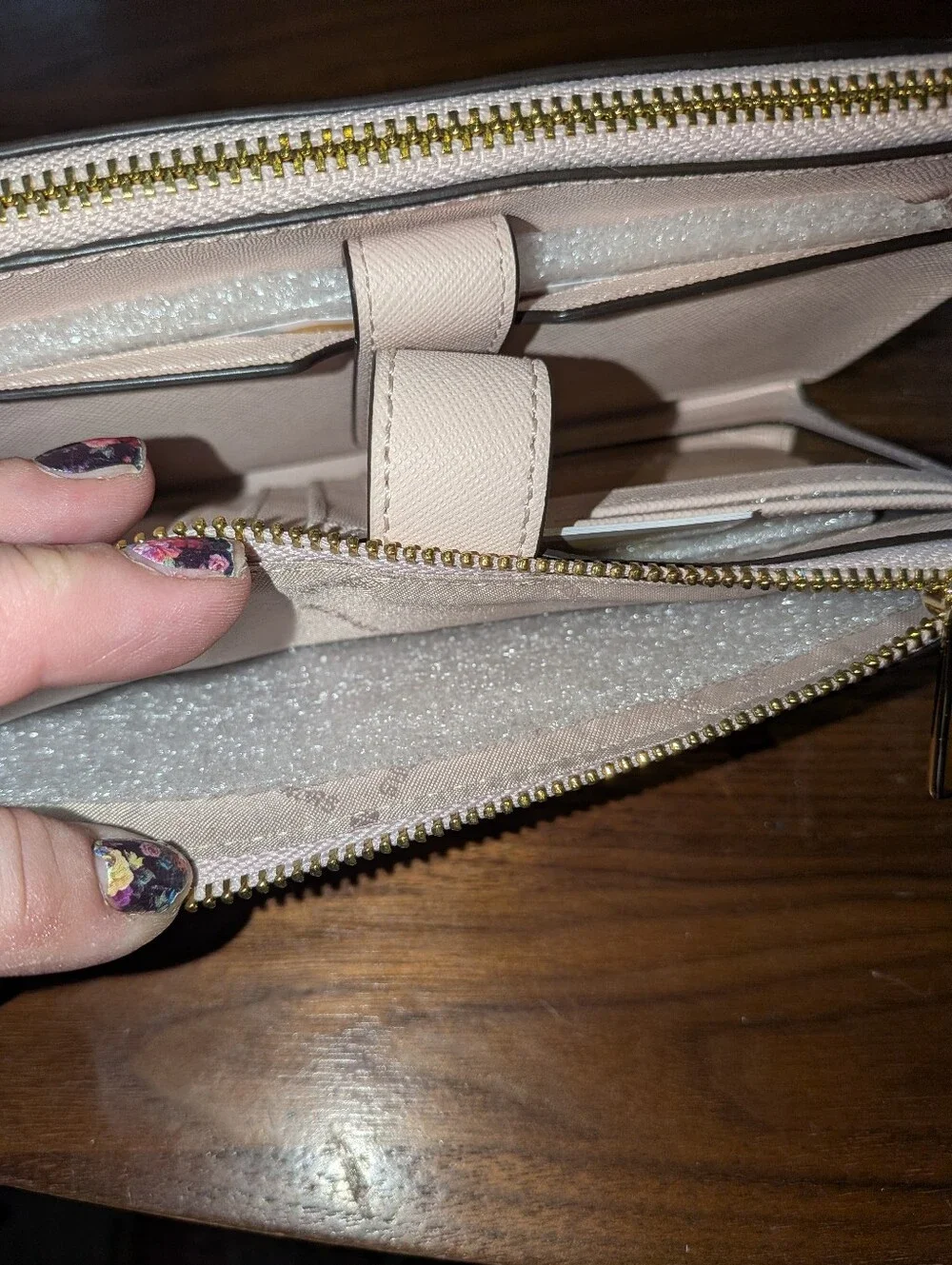 NWOT Michael Kors Large Blush Saffiano Wallet Clutch Gold Zip
